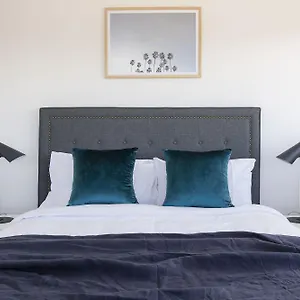 https://the-ridge-on-leichhardt.queenslandhotels.net